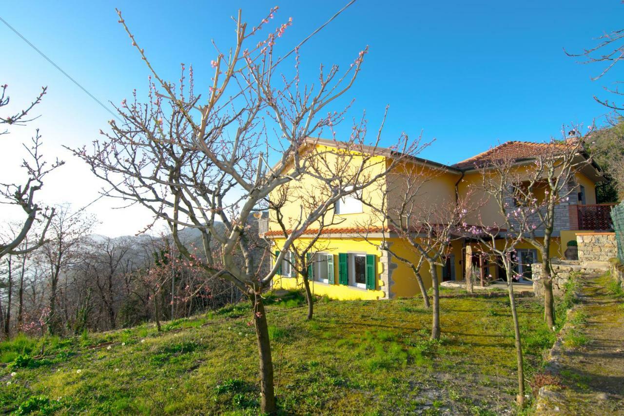 I Tre Grappoli Villa Corniglia Eksteriør billede